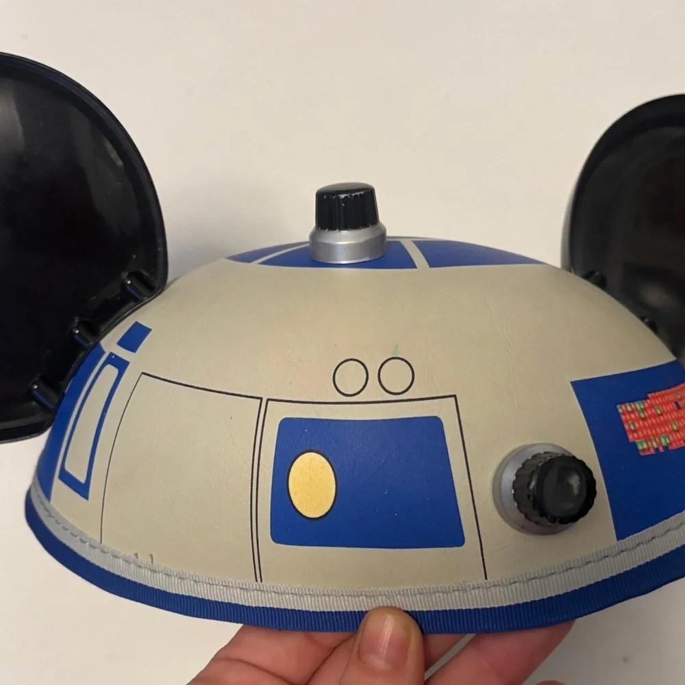 Star Wars R2-D2 Hat with Blue and Black Accents